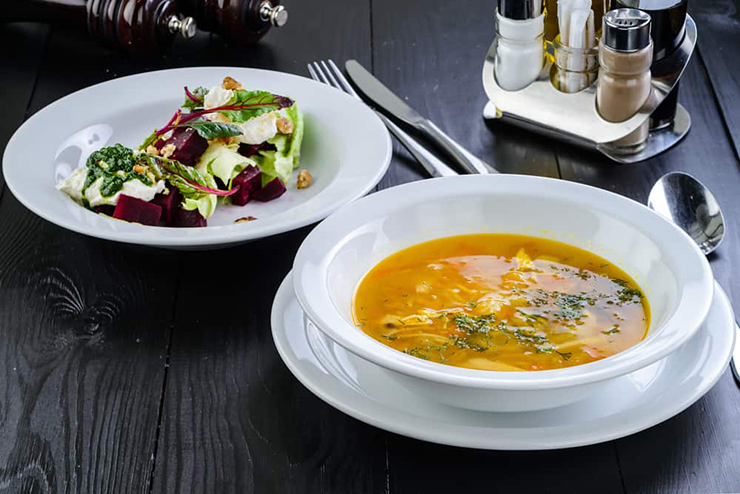 Ăn thịt hay rau trước Nắm bắt thứ tự này để tránh khiến đường huyết tăng đột ngột