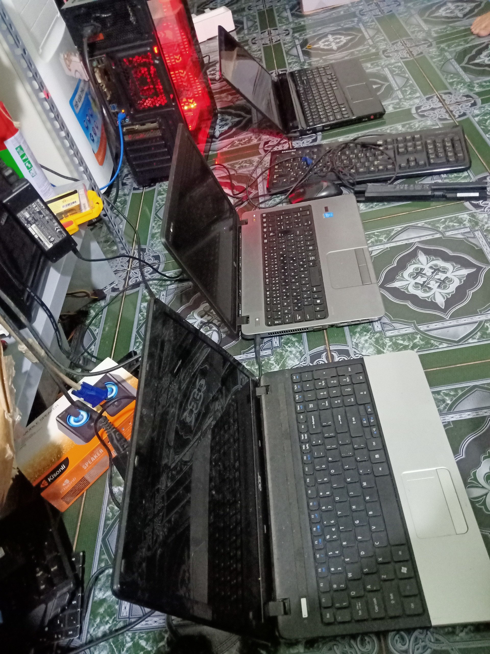 Cách sửa lỗi laptop không lên nguồn, không lên màn hình đơn giản