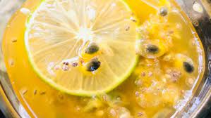Giúp chị em giữ mãi được làn da tươi trẻ cách pha trà chanh dây mật ong